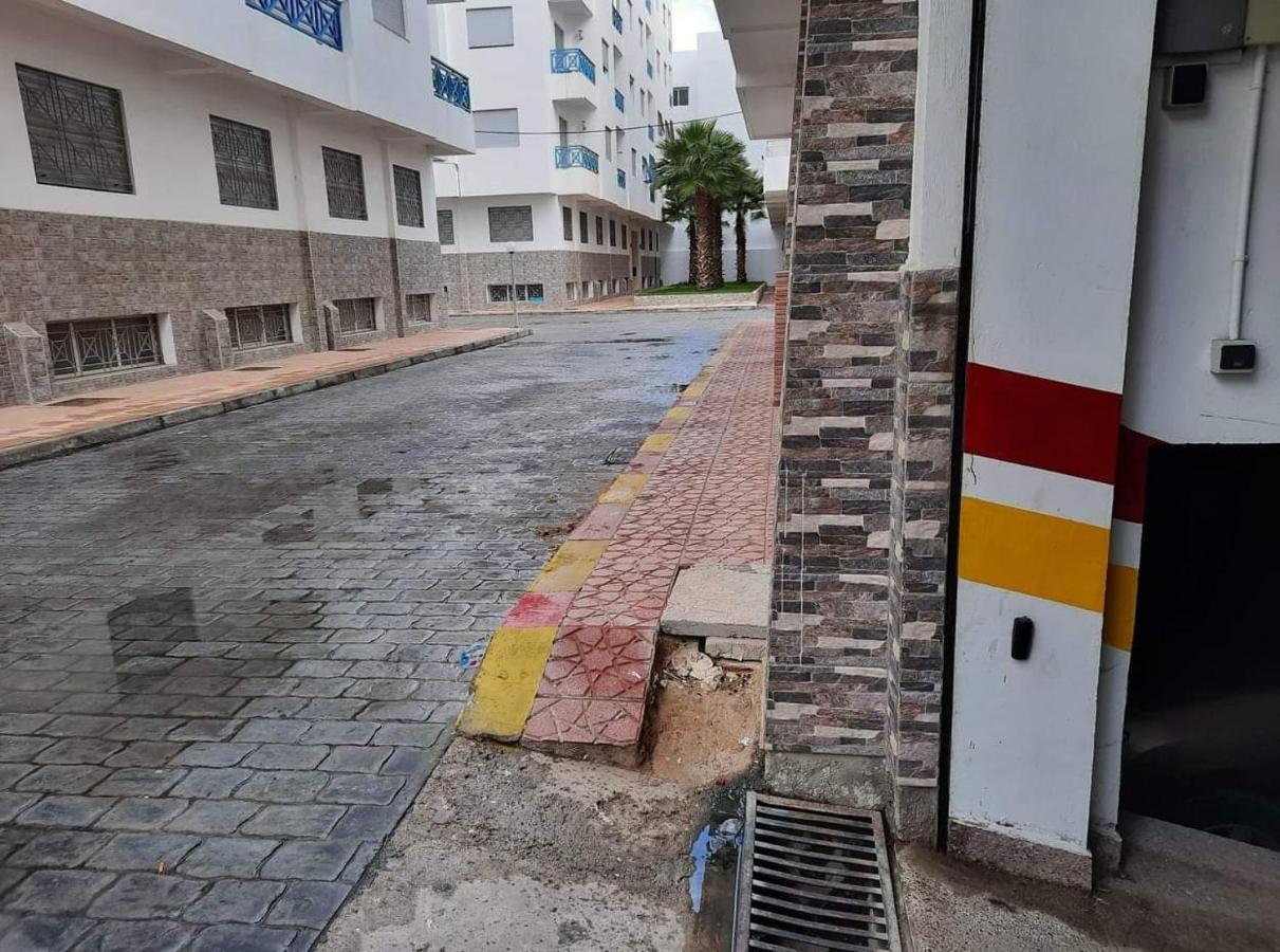 Studio De Luxe Meuble Avec Parking Apartman Martil Kültér fotó