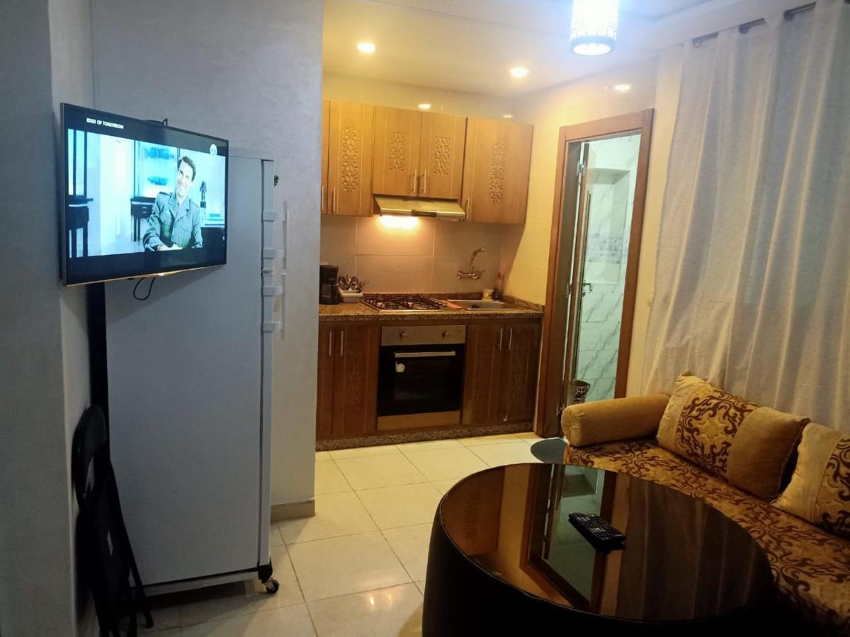 Studio De Luxe Meuble Avec Parking Apartman Martil Kültér fotó